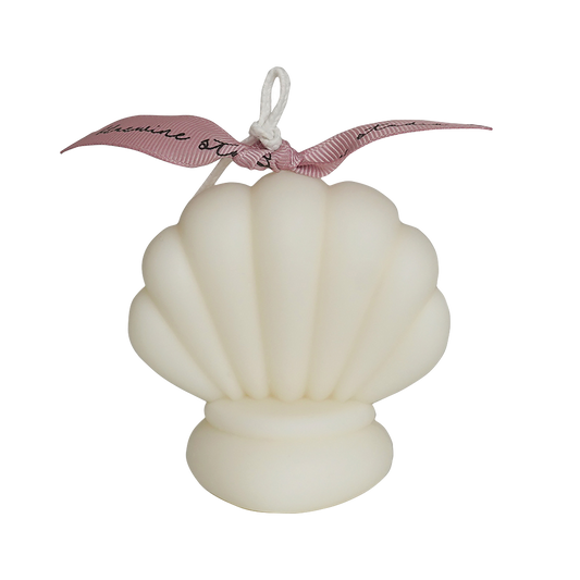 shell shaped soy pillar candle