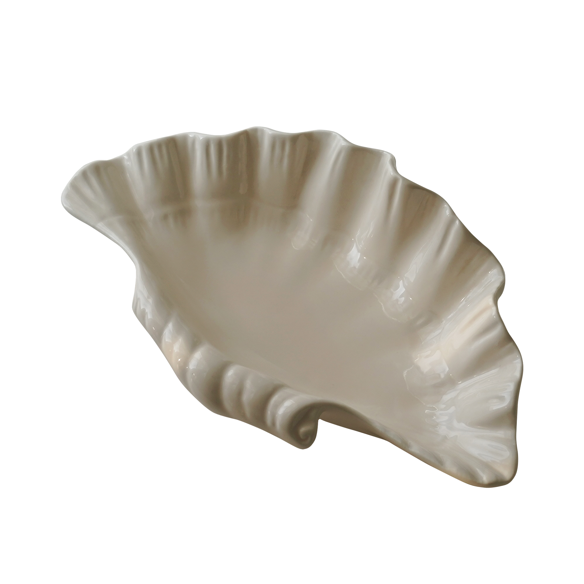 open shell shape ceramic jewelry and candle tray